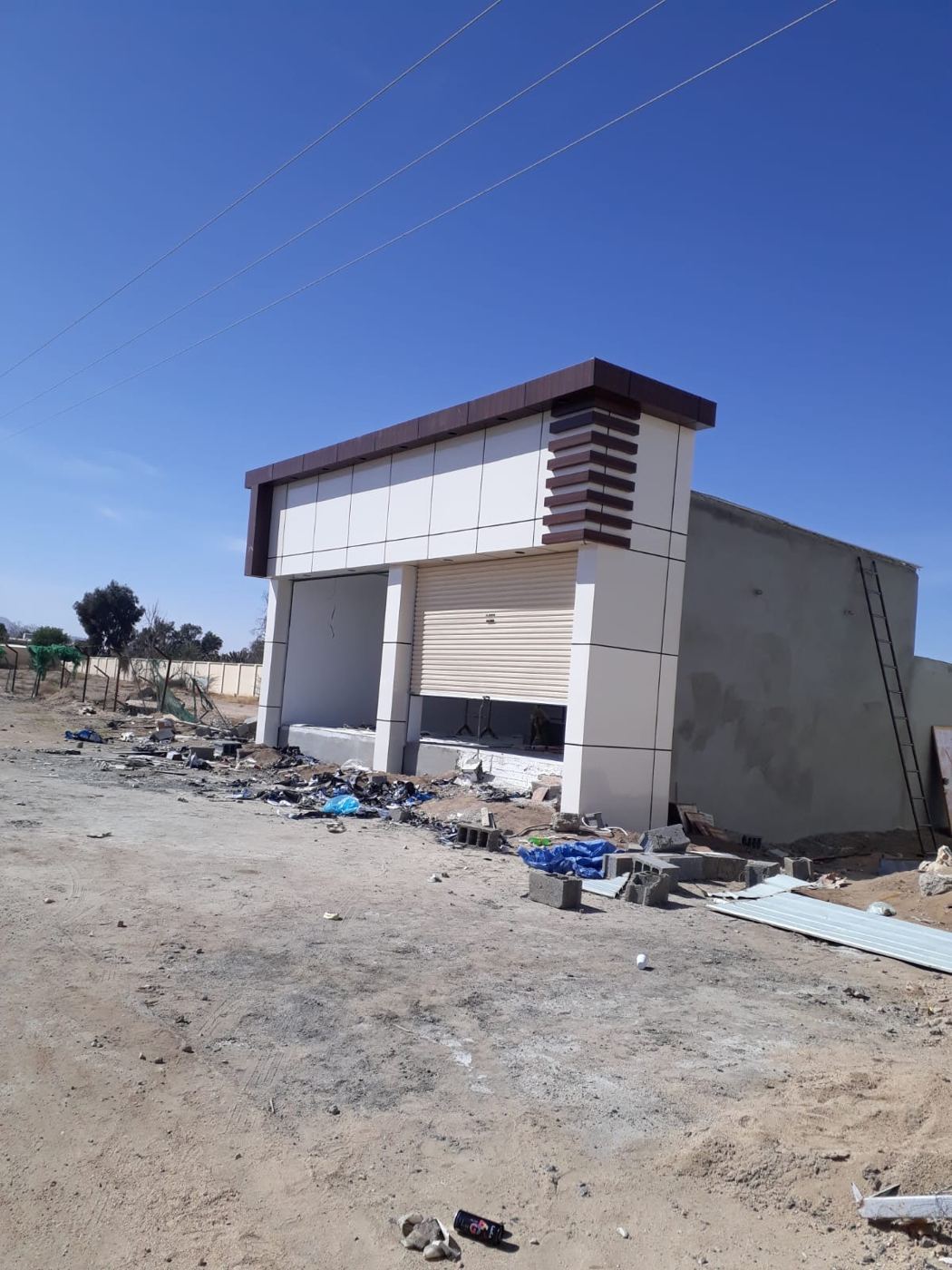 Showroom façade