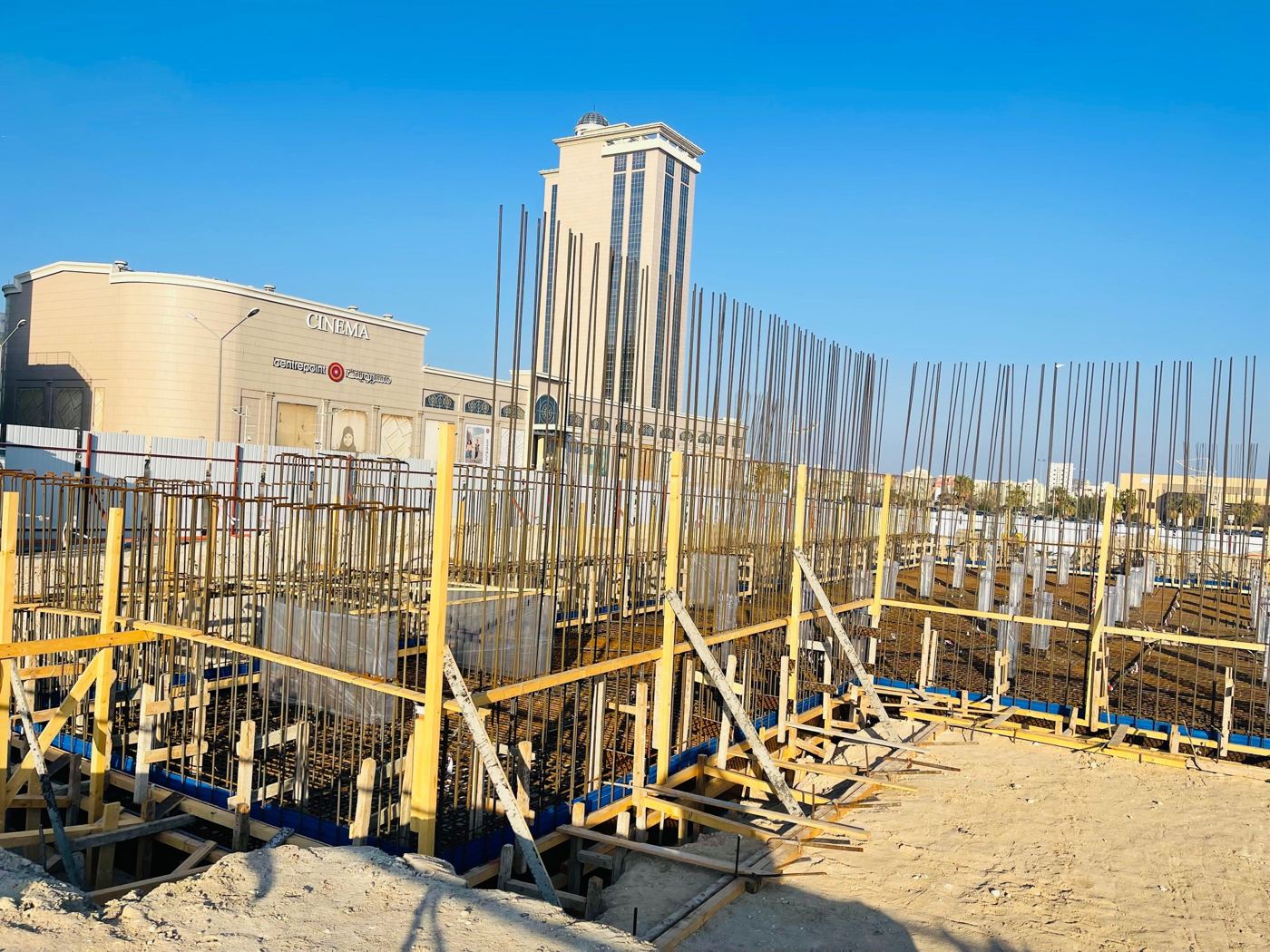 Raft foundation reinforcement